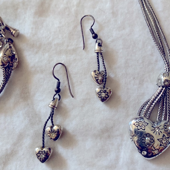 Brighton necklace, bracelet and earring set - Picture 5 of 11